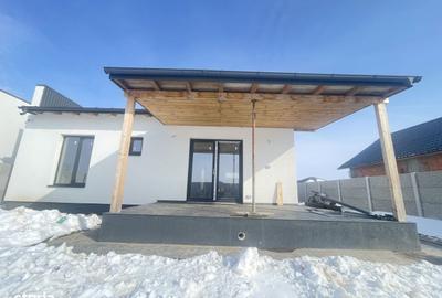 Casă cu 3 camere cu Teren 370 Mp în Berceni - 2