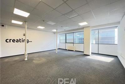Spațiu comercial, în P-ța Victoriei - 16