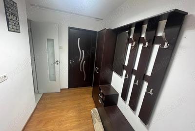 Apartament cu 2 camere semidecomandat în Dacia