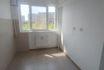 Apartament cu 2 camere semidecomandat în Dristor - 4