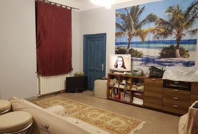 Apartament cu 2 camere semidecomandat în Ultracentral