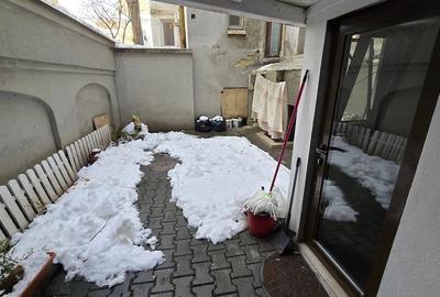 Garsonieră decomandată în Romană - 8
