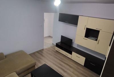 Garsonieră decomandată în Central - 4