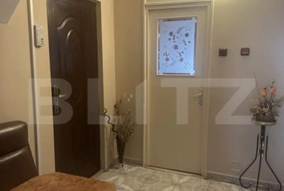 Apartament cu 3 camere decomandat, mobilat în Micro 17 - 7