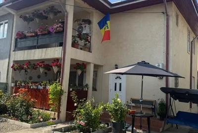 Casă cu 4 camere în Central - 1