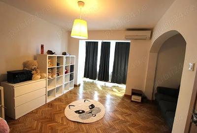 Apartament cu 3 camere in zona Centru, langa Banca Nationala - 4