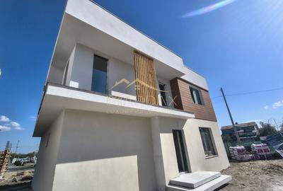 Casă individuală cu 5 camere cu Canalizare în Chiajna