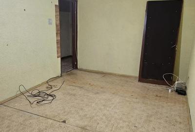 Apartament cu 2 camere decomandat în Vest