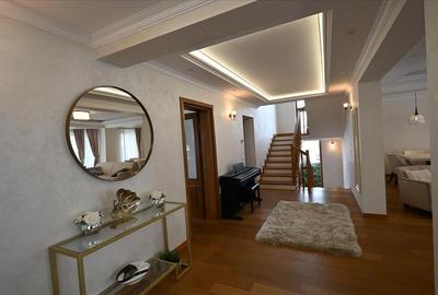 Casă individuală cu 7 camere cu Canalizare în Exterior Nord - 3