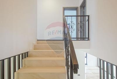 Casă cu 5 camere cu Teren 350 Mp în Bunloc - 16