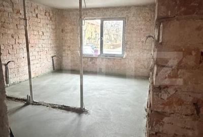 Apartament cu 3 camere decomandat în Tractorul - 5