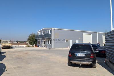 Spațiu comercial, de 386 mp, în Est - 15