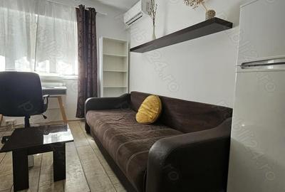 Garsonieră semidecomandată în Girocului - 4