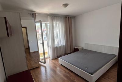 Apartament cu 2 camere semidecomandat, mobilat în Florești