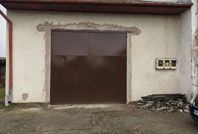 Spațiu comercial, de 60 mp, în Central - 3