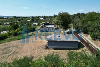 Casă individuală cu 2 camere cu Teren 1425 Mp în Parincea - 8