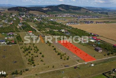 Teren de 2900 mp, în Sânpetru - 10