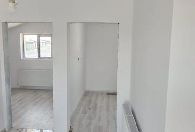 Casă individuală cu 4 camere cu Canalizare în Vârteju - 3