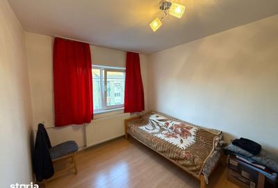 Apartament cu 3 camere în Decebal - 4