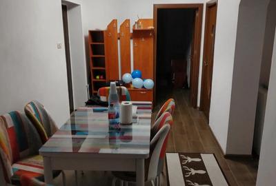 Apartament 3 camere decomandat - 1
