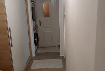 Apartament cu 3 camere decomandat în Poarta 6 - 5