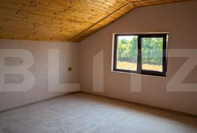 Casă cu 4 camere cu Teren 400 Mp în Lazuri - 12