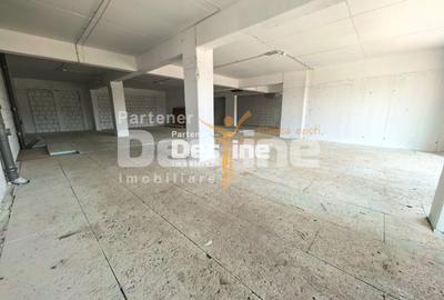 Spațiu comercial, de 217 mp, în Baza 3 - 9