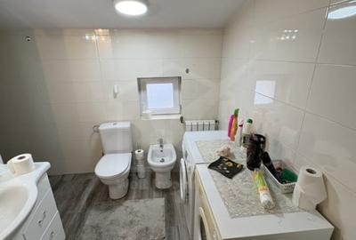 Casa parter + mansarda, situat la curte comuna, teren propriu, 3 locatari ! - 10