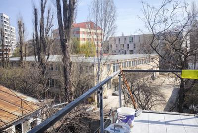 Apartament cu 3 camere decomandat în Crângași - 17