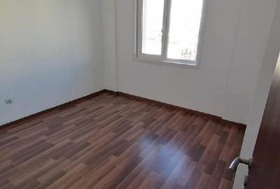 Apartament 3 camere decomandat, vedere la piscină - 5