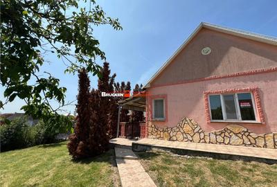 Casă cu 3 camere cu Teren 1582 Mp în Păgaia - 6
