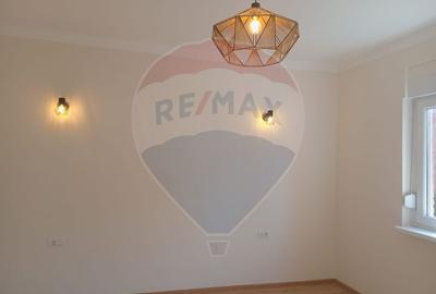 Apartament superb, 3 camere,ULTRACENTRAL,complet renovat!!!! - 19
