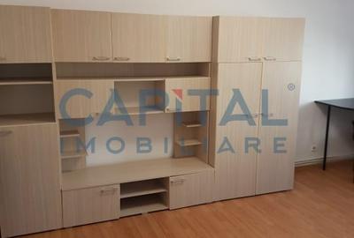 Investitie: Apartament cu 4 camere impartit in 2 apartamente!