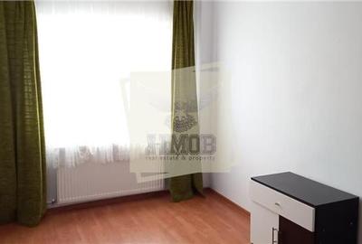 Apartament cu 3 camere si balcon in zona Vasile Aaron - 11
