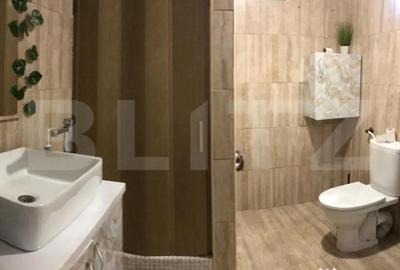 Casă cu 7 camere cu Teren 400 Mp în Central - 9