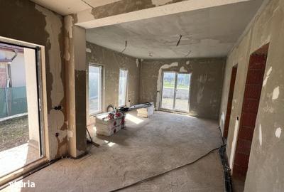 Casă cu 3 camere în Juc-Herghelie - 4
