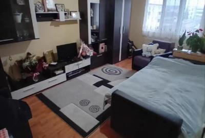 Apartament cu 3 camere decomandat în Central - 4