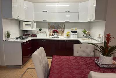 Apartament cu 4 camere decomandat în Ultracentral - 2
