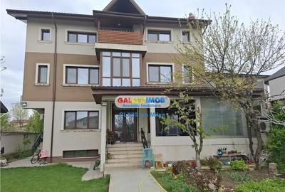 Casă cu 8 camere cu Canalizare în Colentina - 4