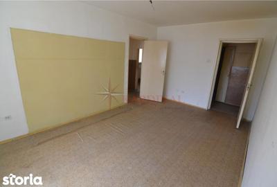 Apartament cu 3 camere decomandat în Astra - 4