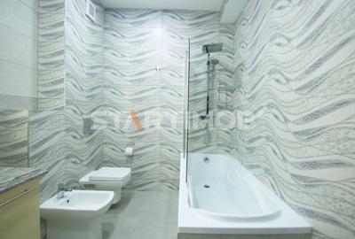 Apartament cu 3 camere decomandat, mobilat în Tractorul - 25