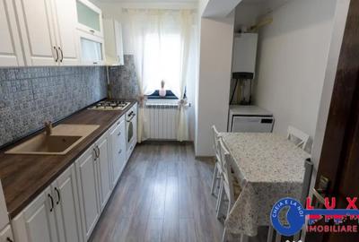 Apartament cu 2 camere decomandat în Pelican - 13