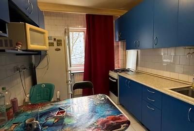 Apartament cu 3 camere decomandat în Rahova - 3