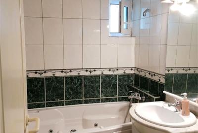 Apartament cu 4 camere decomandat în Centrul Civic - 8