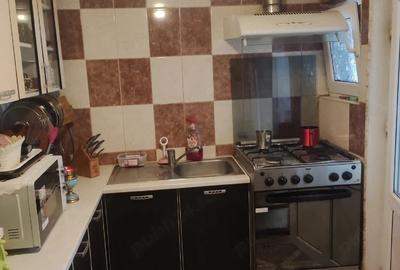 Casă cu 4 camere cu Teren 194 Mp în Central - 4