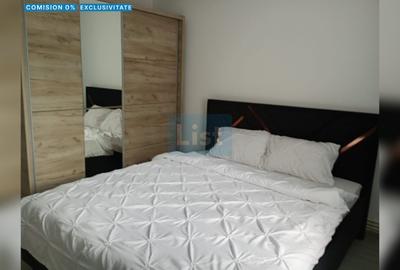 Apartament cu 2 camere decomandat în Micro 16