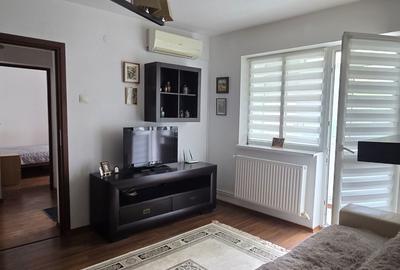 Apartament cu 3 camere semidecomandat în Central - 5