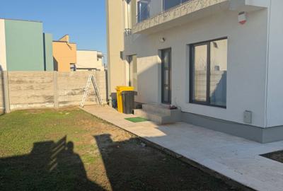 Casă cu 3 camere în Central - 8