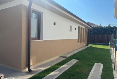 Casă cu 3 camere cu Teren 300 Mp în Sânmartin - 2