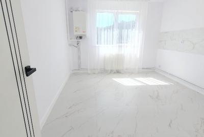 Apartament cu 2 camere decomandat în Noua - 6